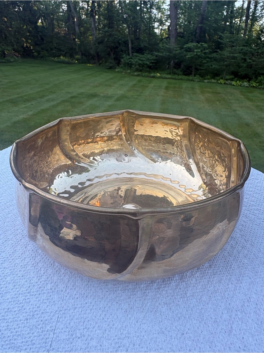Pier 1 Hammered Brass Gold-Tone Decorative Bowl Planter 7” x 3”